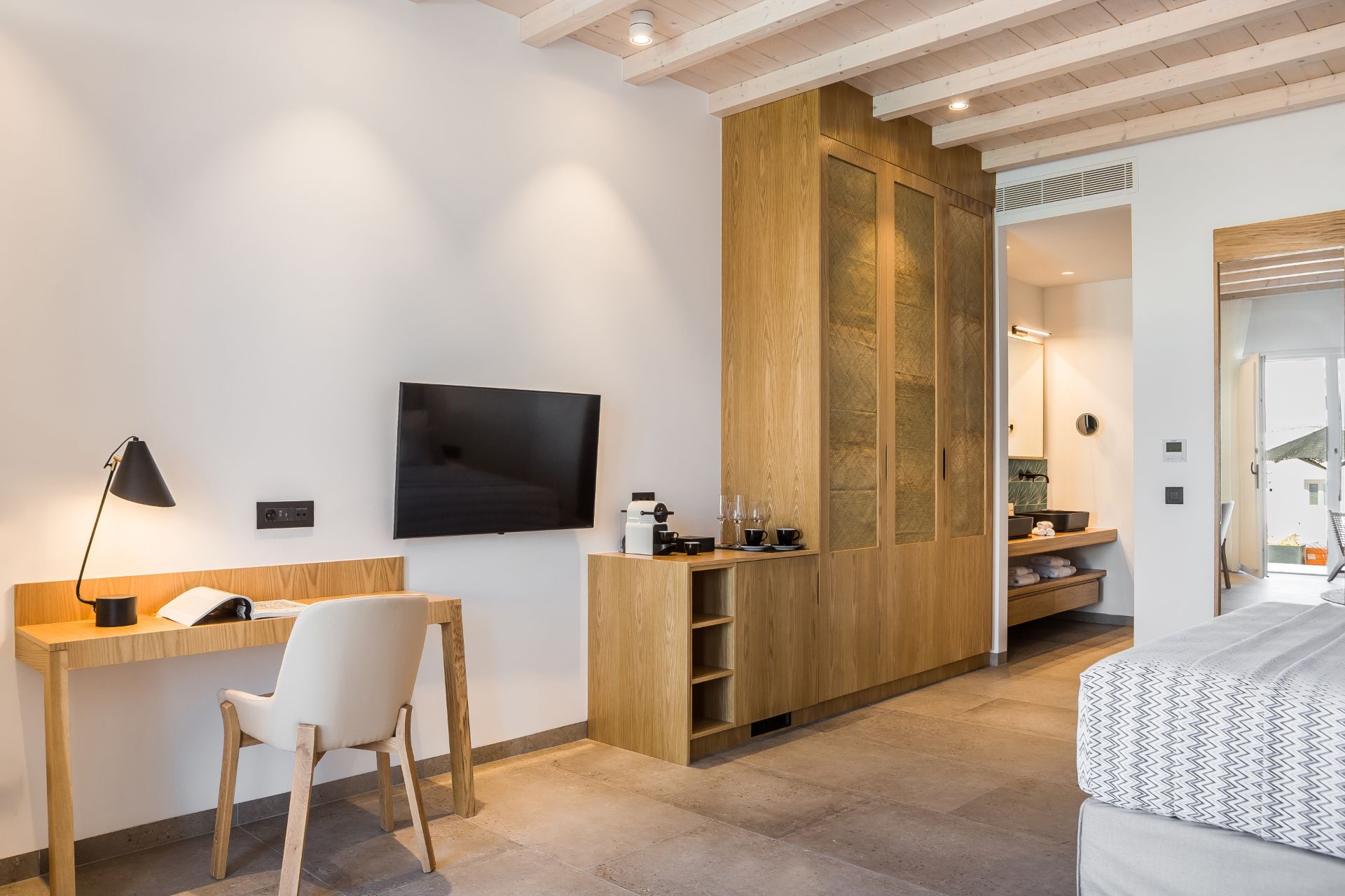 LYO Boutique Hotel Mykonos - Στούντιο Σουίτα με Βεράντα και Θέα στην Πισίνα