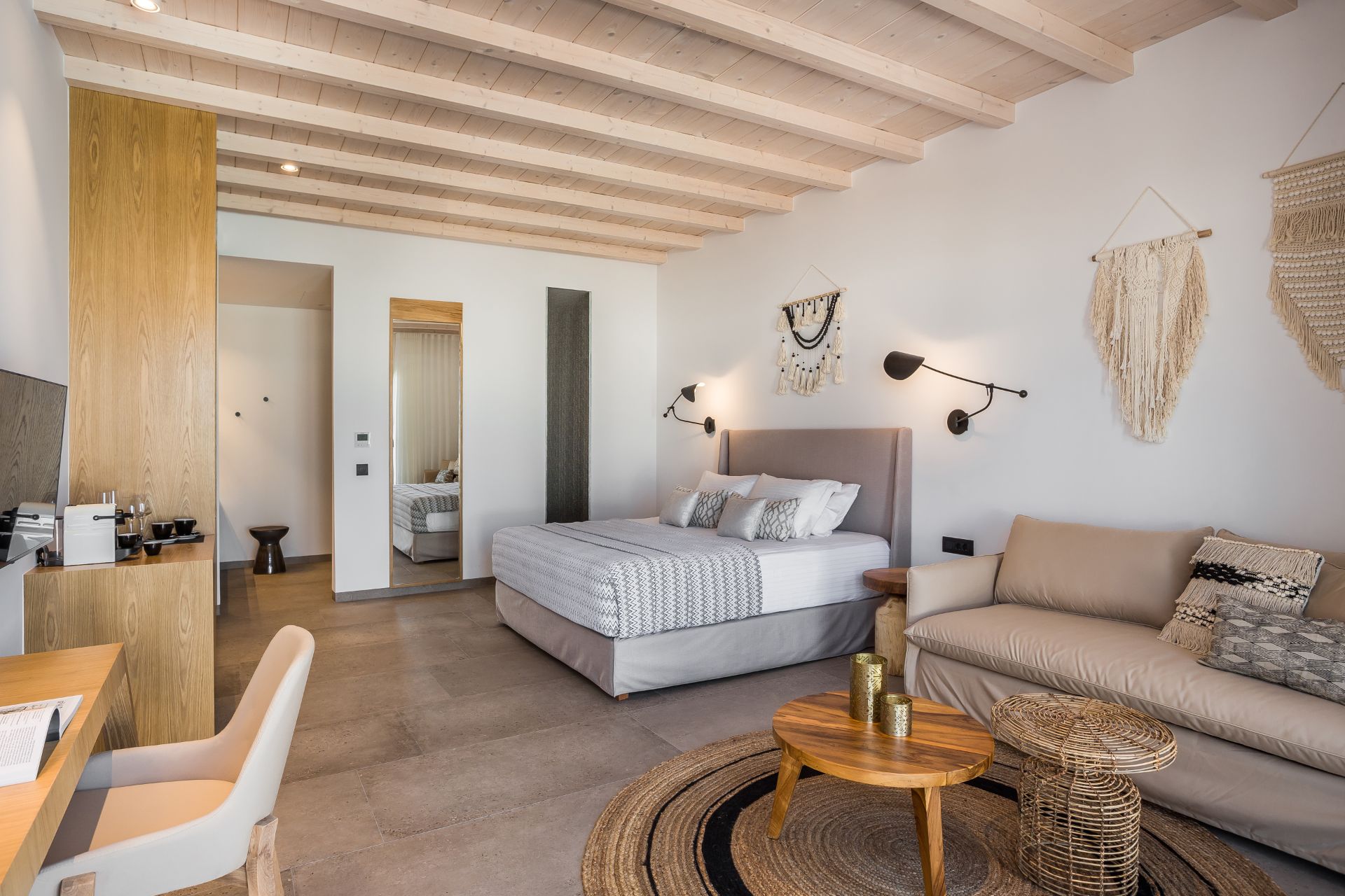 LYO Boutique Hotel Mykonos - Στούντιο Σουίτα με Βεράντα και Θέα στην Πισίνα