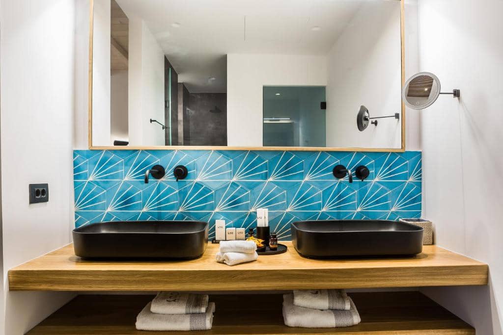 LYO Boutique Hotel Mykonos - Στούντιο Σουίτα με Βεράντα και Θέα στην Πισίνα